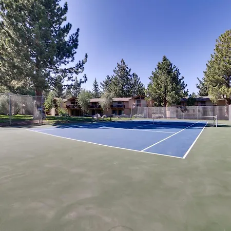 Mammoth Lakes Vacation Rental 1 Mi To Ski Area!